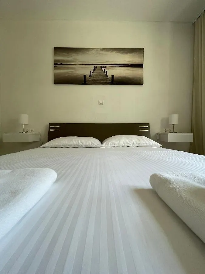 Apartment Tina, Modern, Private Seaview Outdoor Terrace, Bbq, Close To Beach, 2 Bedrooms تروغير